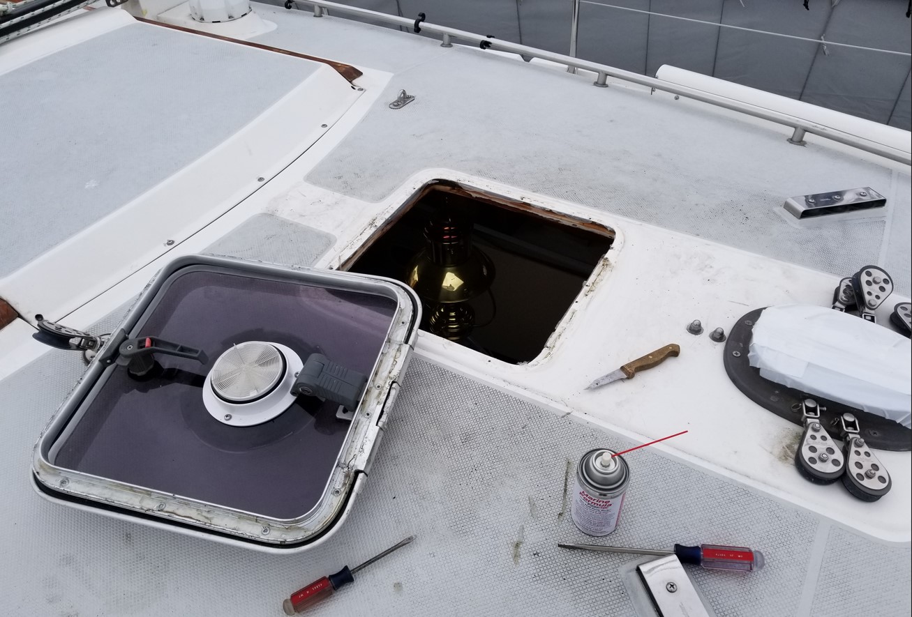 Lewmar Hatch Lens Replacement Catalina 36/375 International Association